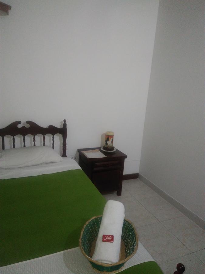 Como En Casa! Restaurante Y Hostal Μπογκοτά Εξωτερικό φωτογραφία